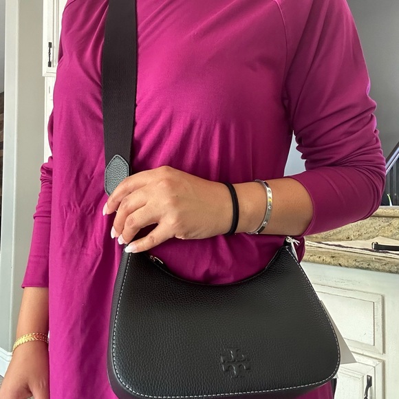 New Tory Burch Thea crossbody - Picture 10 of 10